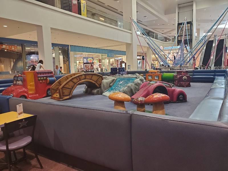 Ridgmar Mall